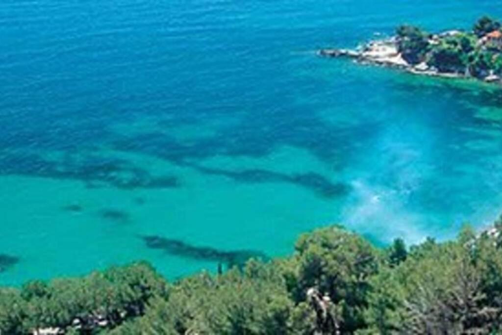 Alloggio Per Vacanze A Isolabona Exteriör bild