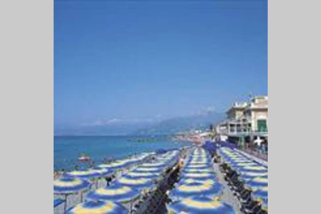 Alloggio Per Vacanze A Isolabona Exteriör bild