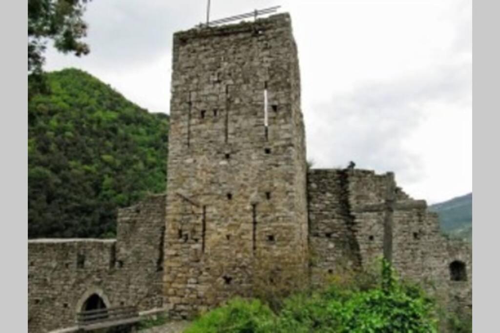 Alloggio Per Vacanze A Isolabona Exteriör bild